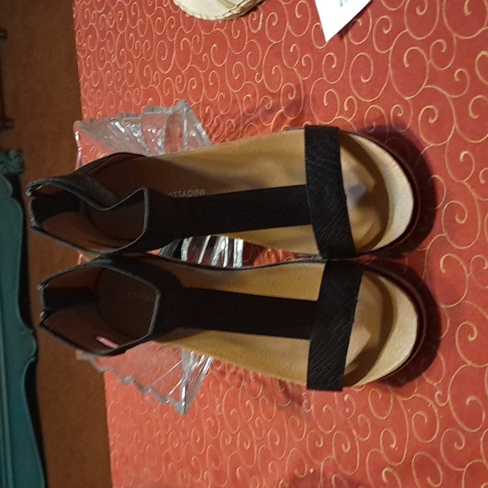 Adrienne Vittadini (NWOT)